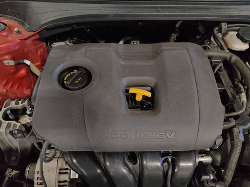 Used 2020 Kia Forte LXS FWD image 30