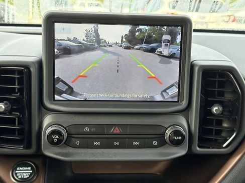 Used 2024 Ford Bronco Sport Outer Banks w/ Tech Package AWD/4WD image 27