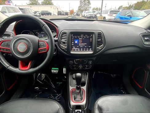 Used 2018 Jeep Compass Trailhawk w/ Navigation Group image 14