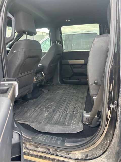 Used 2024 Ford F150 STX w/ Equipment Group 201A FX4 AWD/4WD image 10