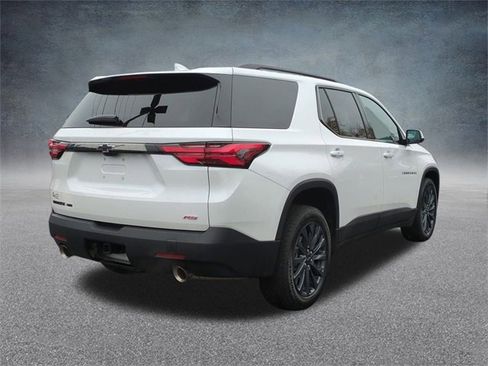 Certified 2023 Chevrolet Traverse RS image 9