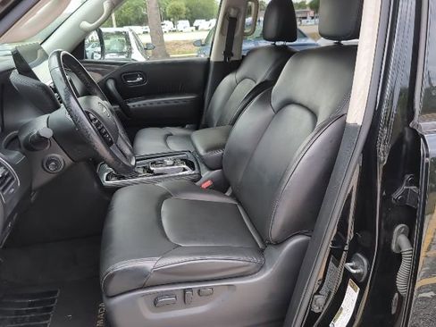 Used 2021 Nissan Armada SV AWD/4WD image 9