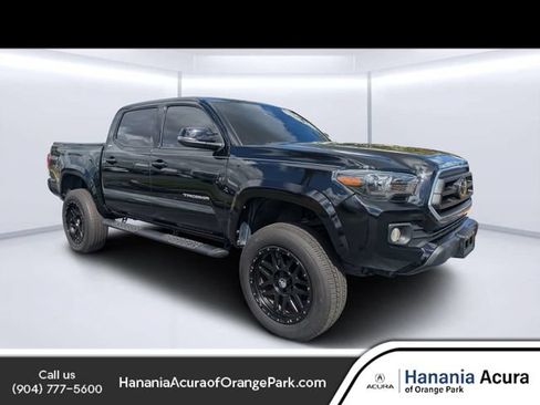 Used 2022 Toyota Tacoma SR5 w/ Technology Package RWD image 1