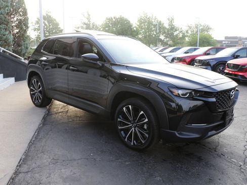 Certified 2025 MAZDA CX-50 AWD 2.5 S w/ Premium Plus Pkg image 6