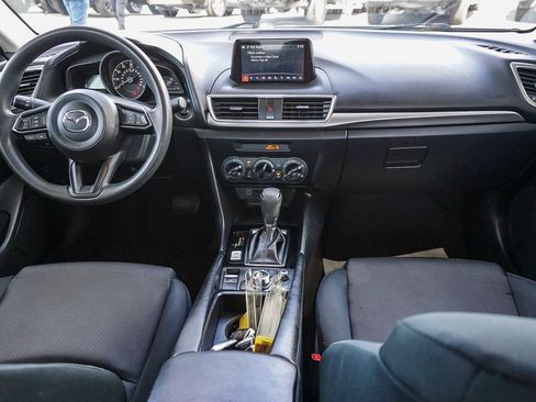 Used 2017 MAZDA MAZDA3 Sport image 15