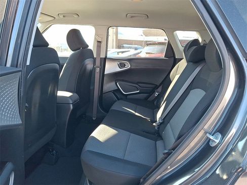 Certified 2021 Kia Soul LX image 11