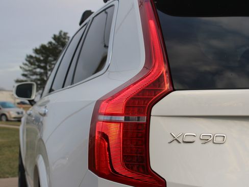 Used 2021 Volvo XC90 T8 Inscription w/ Advanced Package image 63