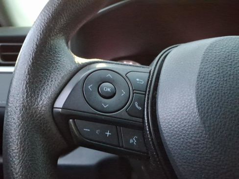 Certified 2021 Toyota RAV4 LE image 18