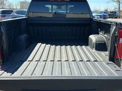 Used 2024 Chevrolet Silverado 1500 ZR2 w/ Technology Package AWD/4WD image 27
