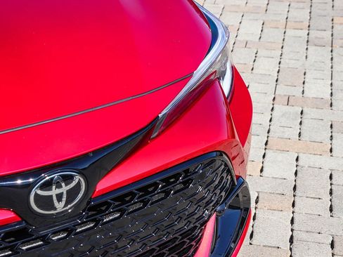 Used 2025 Toyota Corolla SE image 6