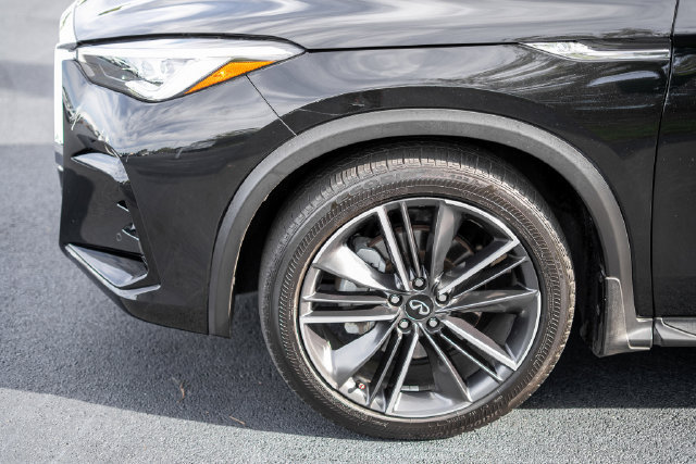 Used 2022 INFINITI QX55 Sensory w/ Lighting Package AWD/4WD image 9