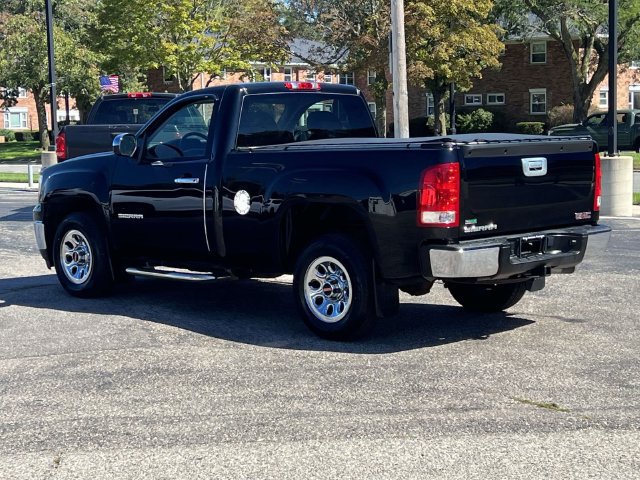 Used 2010 GMC Sierra 1500 W/T w/ Work Truck Preferred Package RWD image 3