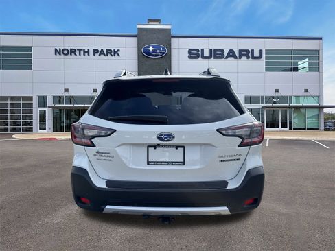Certified 2025 Subaru Outback Touring XT image 4