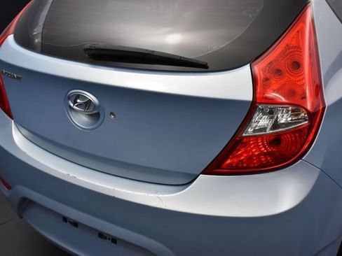 Used 2012 Hyundai Accent GS FWD image 17