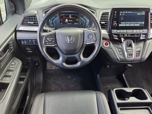 Used 2023 Honda Odyssey Sport image 12