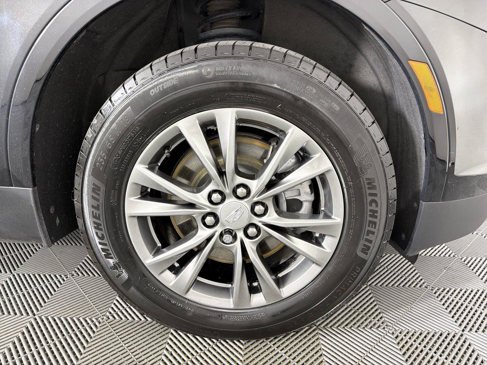 Certified 2023 Cadillac XT5 Premium Luxury w/ LPO, Floor Liner Package FWD image 10
