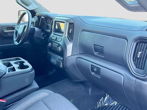 Used 2026 Chevrolet Silverado 1500 Custom Trail Boss AWD/4WD image 27