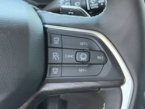 New 2026 Jeep Grand Wagoneer Limited AWD/4WD image 29