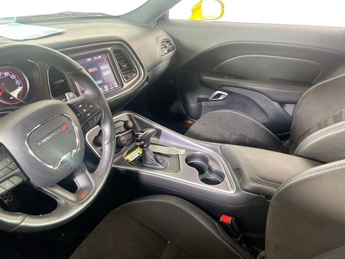 Used 2018 Dodge Challenger R/T Plus image 22