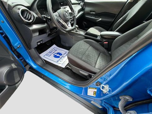 Used 2021 Nissan Kicks SV FWD image 21