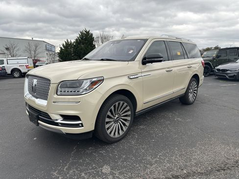 Used 2018 Lincoln Navigator Reserve w/ Technology Package image 1