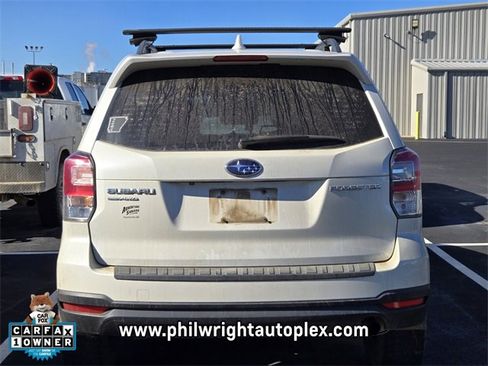 Used 2018 Subaru Forester 2.5i Premium image 3