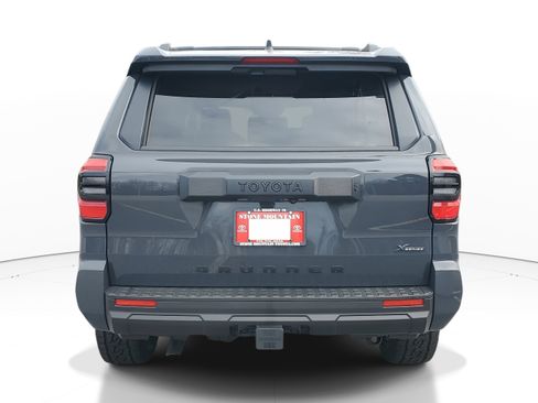 New 2026 Toyota 4Runner SR5 image 5