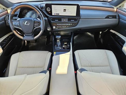 Used 2024 Lexus ES 350 w/ Luxury Package image 20