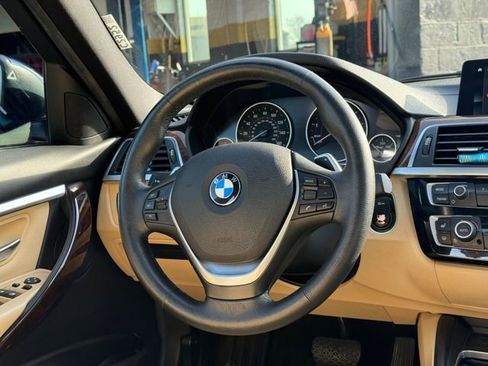 Used 2018 BMW 330i xDrive Sedan image 16