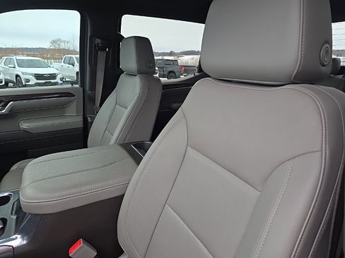 Certified 2023 Chevrolet Silverado 1500 LTZ w/ LTZ Premium Package image 34