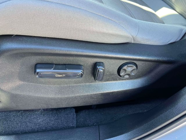 Used 2020 Honda CR-V EX image 28