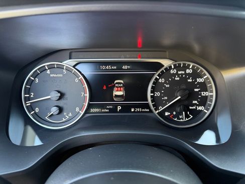 Certified 2024 Nissan Rogue SV image 32