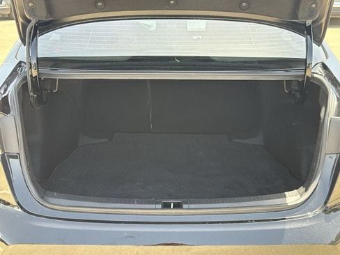 Used 2024 Toyota Corolla LE FWD image 30