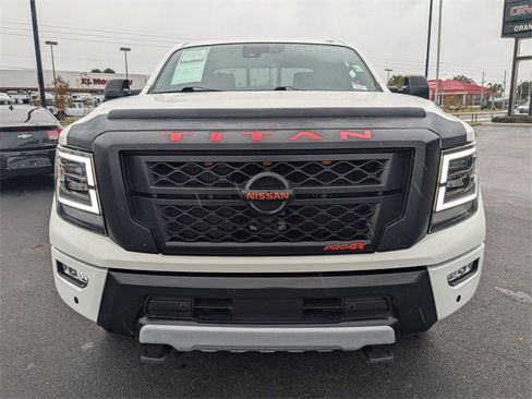 Used 2021 Nissan Titan PRO-4X w/ Off Road Protection Package image 9