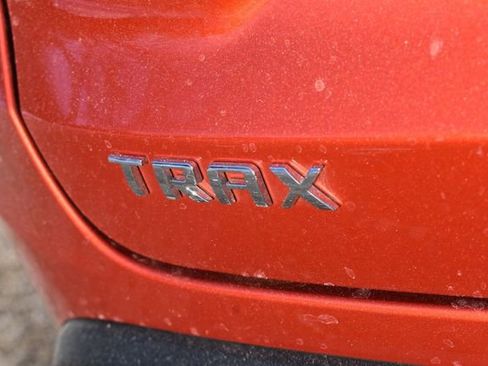 Certified 2024 Chevrolet Trax LT w/ Driver Confidence Package image 15