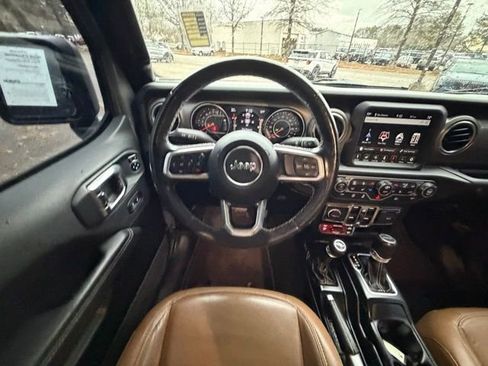 Used 2020 Jeep Gladiator Rubicon image 8
