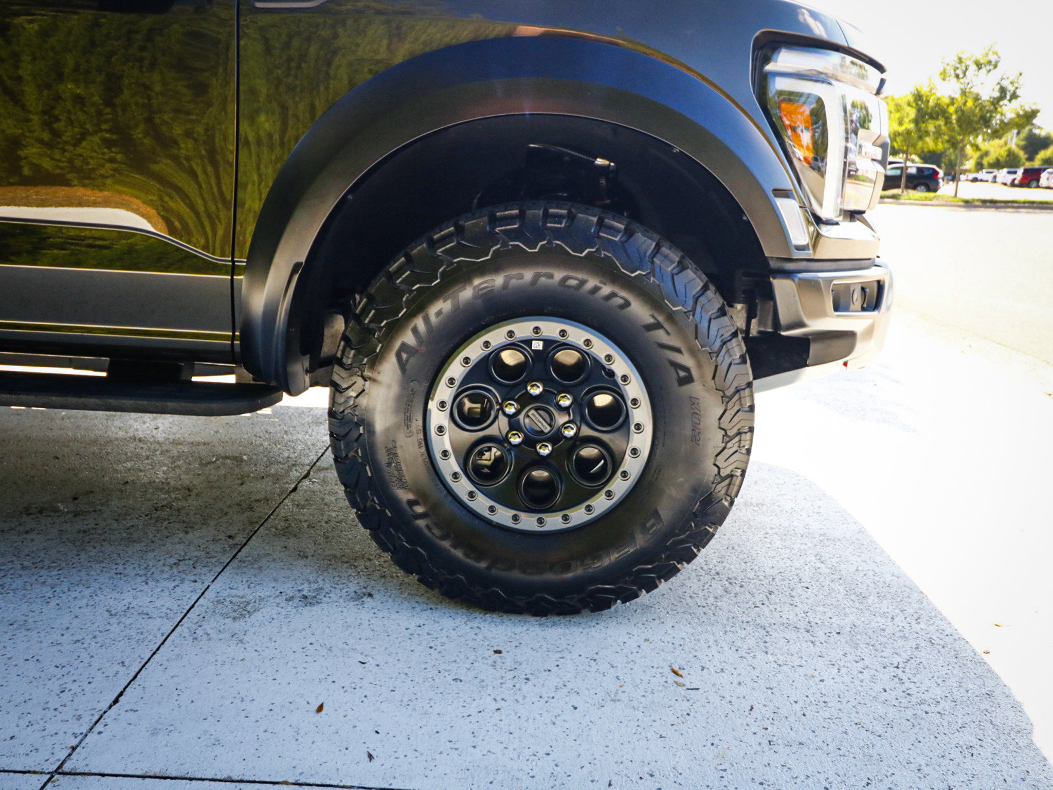 Used 2025 Ford F150 Raptor AWD/4WD image 13