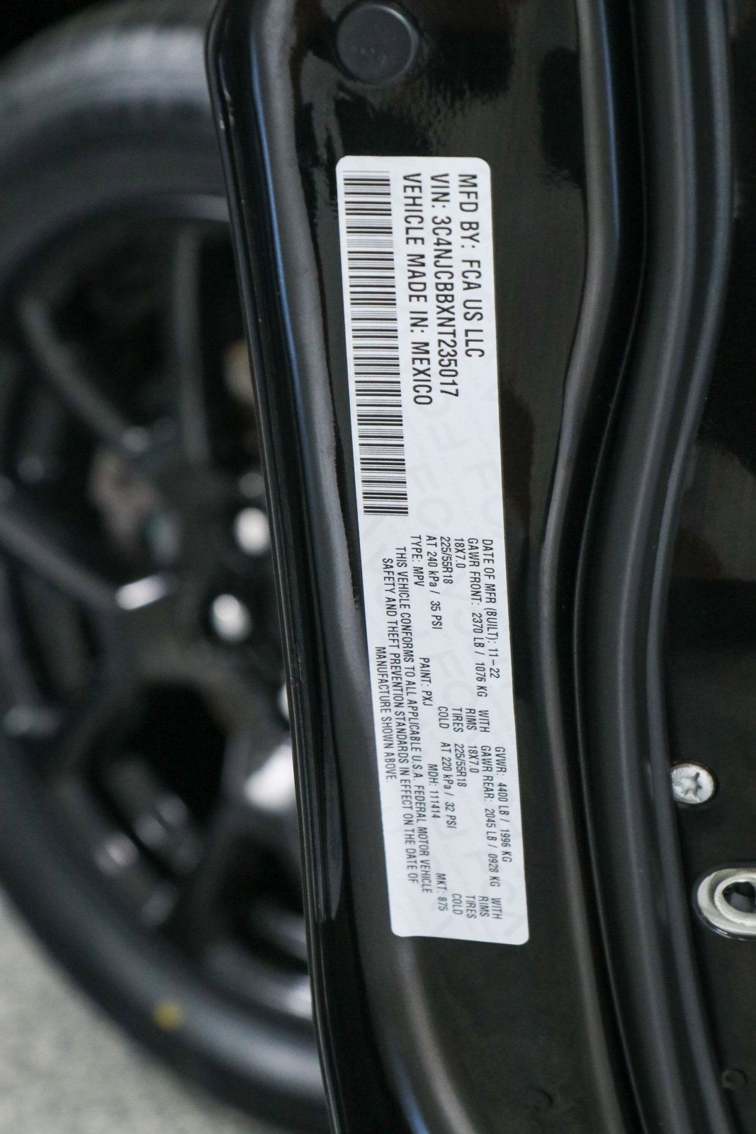 Used 2022 Jeep Compass Latitude FWD image 31