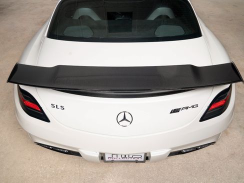 Used 2014 Mercedes-Benz SLS AMG Black Series image 17