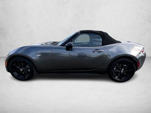 Used 2020 MAZDA MX-5 Miata Club image 6