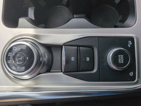 Used 2023 Ford Explorer XLT w/ Equipment Group 202A image 12