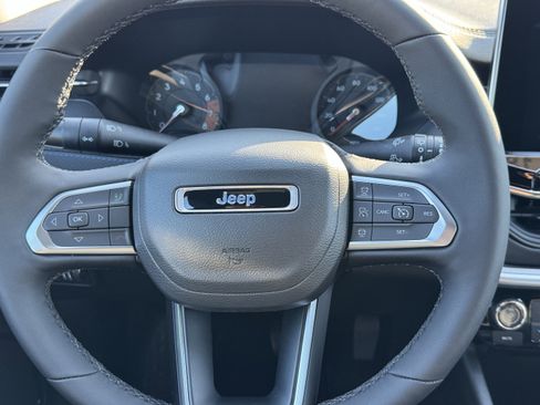New 2026 Jeep Compass Limited AWD/4WD image 14