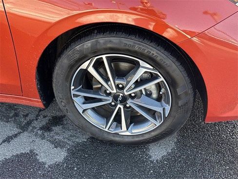 Used 2023 Kia Forte LXS image 7