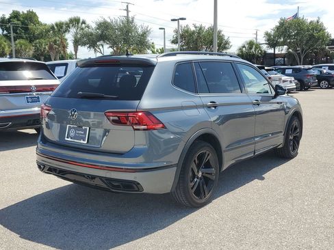 Certified 2023 Volkswagen Tiguan SE R-Line FWD image 5