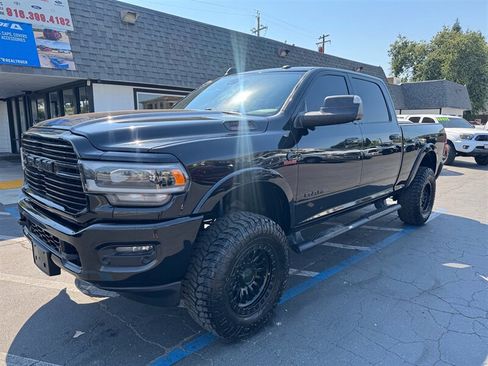 Used 2019 RAM 2500 Laramie AWD/4WD image 2