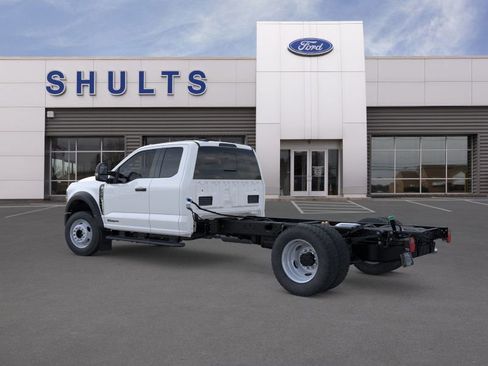 New 2026 Ford F550 4x4 SuperCab Super Duty image 4