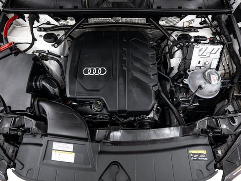 Certified 2023 Audi Q5 2.0T Premium Plus w/ Premium Plus Package AWD/4WD image 20