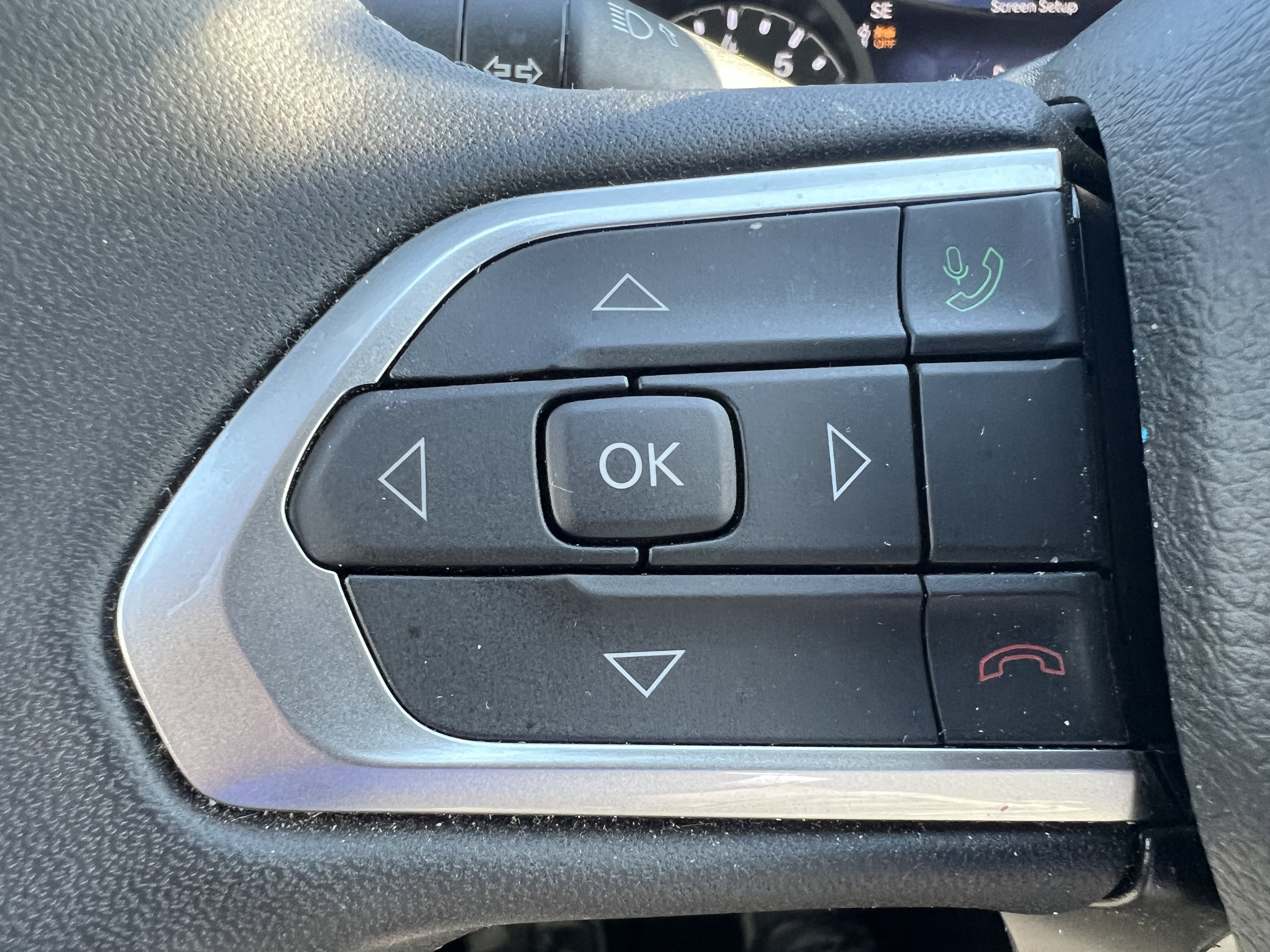 Used 2025 Jeep Compass Latitude AWD/4WD image 21