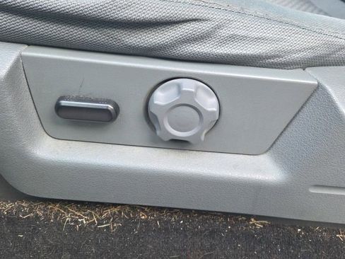 Used 2013 Ford F150 XLT w/ Luxury Equipment Group image 25