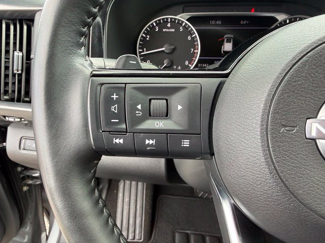 Used 2024 Nissan Pathfinder SL w/ SL Premium Package AWD/4WD image 16